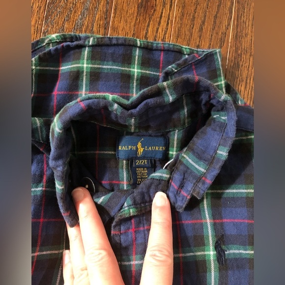Ralph Lauren Boys 2/2T Navy Blue/Red/Green Plaid 100% Cotton Button-Down Shirt - Picture 7 of 7